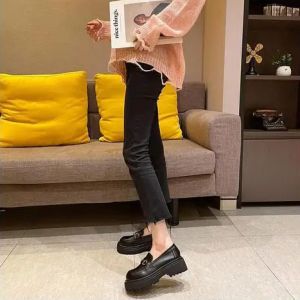 女士大头皮鞋搭配指南：牛仔裤西装裤运动裤穿搭技巧-美派服饰网