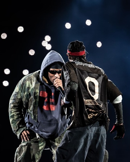 Travis Scott巡演创2.5亿美元票房纪录，定义现代文化先锋标准-美派服饰网(图10)