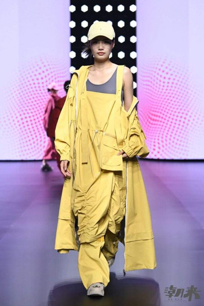 第二十八届真皮标志杯国际皮革时装设计大赛圆满落幕-美派服饰网(图11) 第二十八届真皮标志杯国际皮革时装设计大赛圆满落幕-美派服饰网(图11)