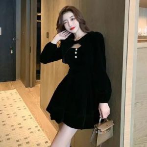 黑色蓬蓬裙搭配什么上衣好看 7种时尚穿搭组合推荐-美派服饰网