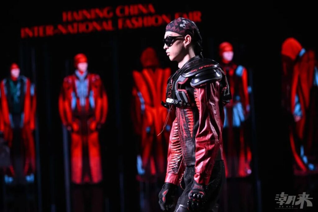 第二十八届真皮标志杯国际皮革时装设计大赛圆满落幕-美派服饰网(图24) 第二十八届真皮标志杯国际皮革时装设计大赛圆满落幕-美派服饰网(图24)