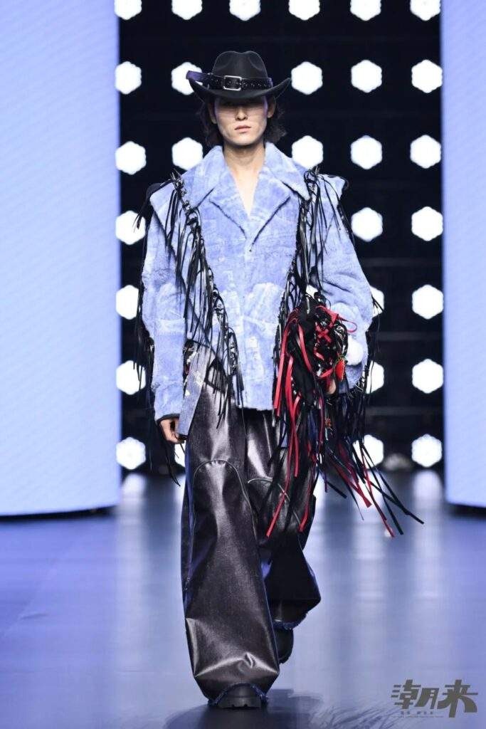 第二十八届真皮标志杯国际皮革时装设计大赛圆满落幕-美派服饰网(图27) 第二十八届真皮标志杯国际皮革时装设计大赛圆满落幕-美派服饰网(图27)