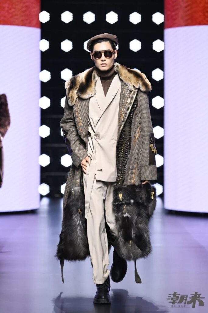 第二十八届真皮标志杯国际皮革时装设计大赛圆满落幕-美派服饰网(图28) 第二十八届真皮标志杯国际皮革时装设计大赛圆满落幕-美派服饰网(图28)