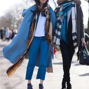 藏蓝色风衣配丝巾穿搭指南，6种优雅搭配方法提升时尚感-美派服