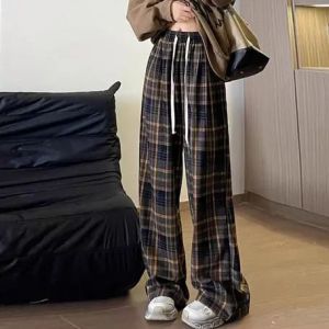 格子阔腿裤搭配技巧，轻松穿出时尚优雅气质-美派服饰网