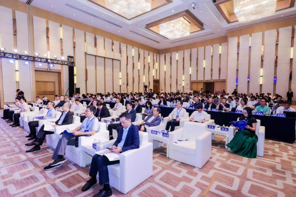 人工智能赋能纺织服装产业升级，AI技术重塑产业全链条发展新趋