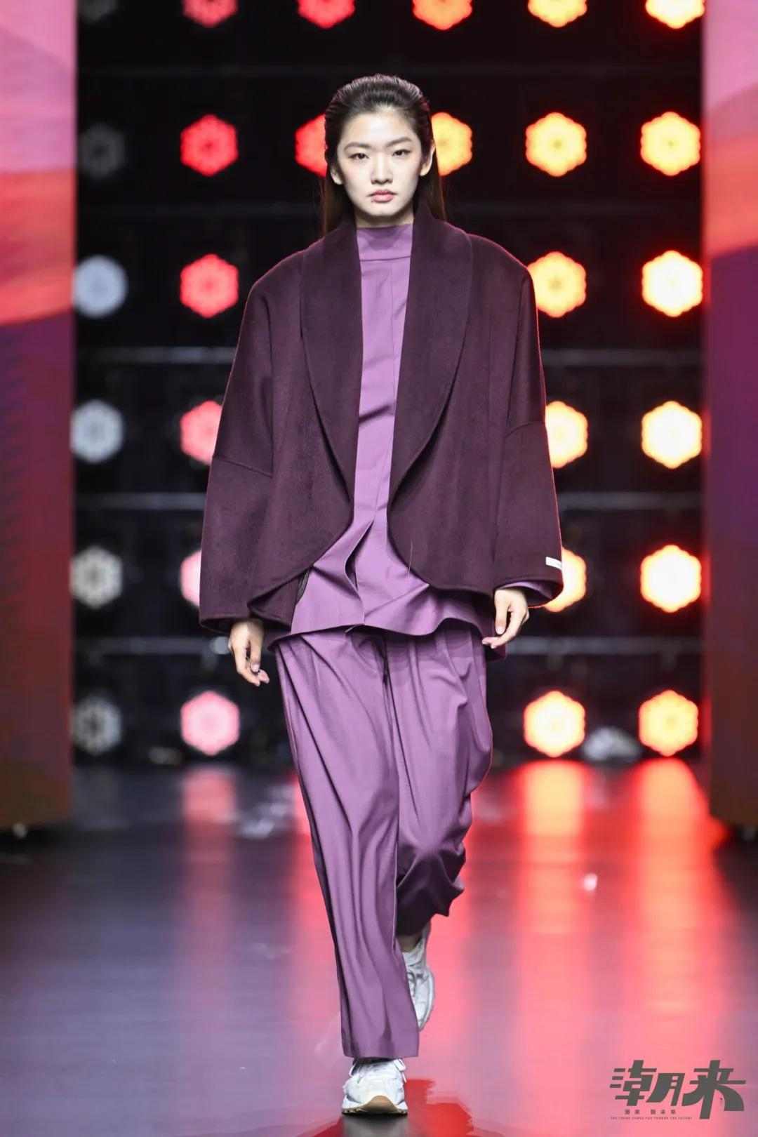 海宁中国国际时装周润恒专场发布 去繁存真极简美学-美派服饰网(图6)