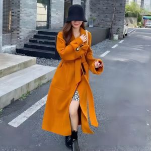 橙色风衣怎么搭？7种时髦配色方案穿出高级感-美派服饰网