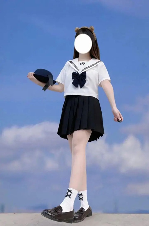 夏季学院风女生穿搭【图文】(图1) 夏季学院风女生穿搭【图文】(图1)