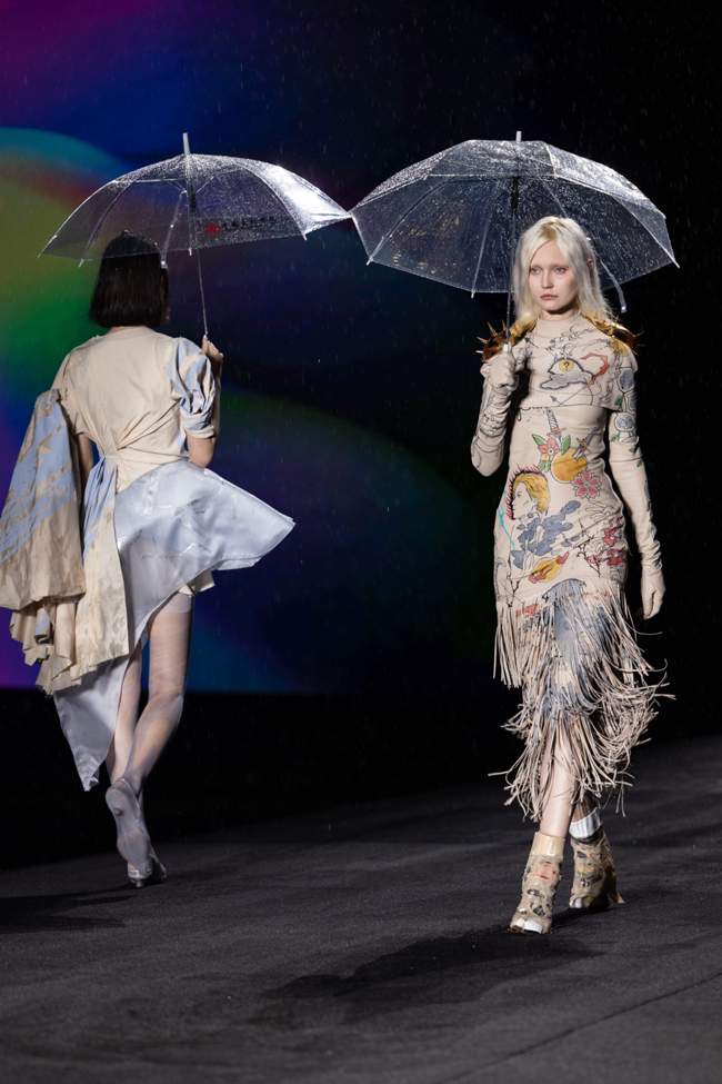 2025年中国美术学院时尚设计学院“七十二变・分身有道”毕业展开幕时装秀(图2) 2025年中国美术学院时尚设计学院“七十二变・分身有道”毕业展开幕时装秀(图2)