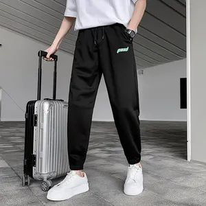 板鞋搭配运动裤全攻略：从经典到个性的时尚组合-美派服饰网