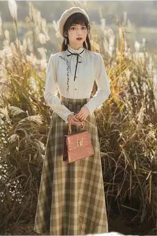 复古风裙子怎么搭?7款上衣打造高级复古造型-美派服饰网(图3) 复古风裙子怎么搭?7款上衣打造高级复古造型-美派服饰网(图3)