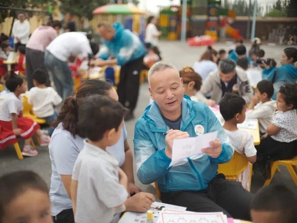 玩具行业爱心接力 千余名边疆儿童获赠玩教具物资-美派服饰网(图13) 图片