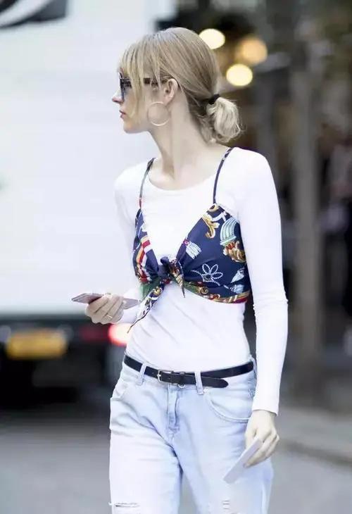 内衣外穿搭配指南：5种时尚穿搭技巧展现个性魅力-美派服饰网(图2)