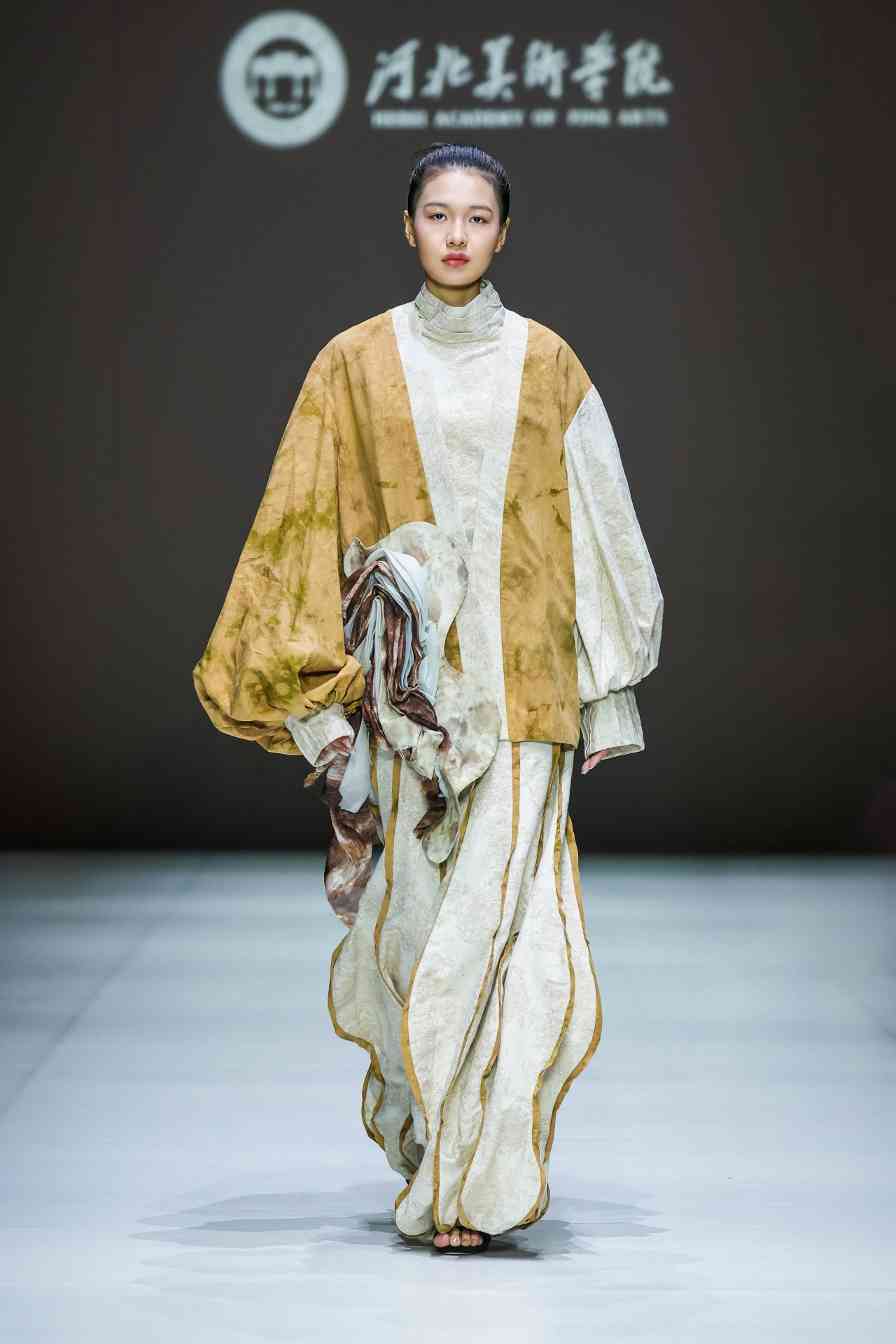 河北美术学院设计学院2025毕业设计作品亮相中国国际大学生时装周(图4)