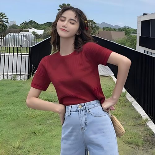 红色t恤的最佳搭配【图文】(图1)