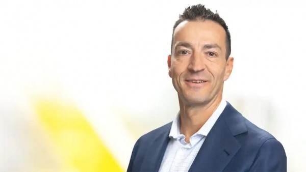 中美互调加征关税、乐高10年后再推辛普森主题场景套装、52TOYS获1.44亿投资 | 本周关注