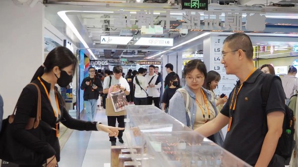 聚焦二次元商业打造,精英研修社课堂干货来了! 聚焦二次元商业打造,精英研修社课堂干货来了!