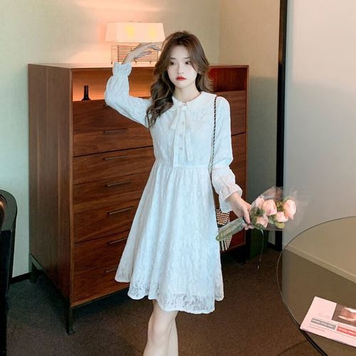 白色蕾丝连衣裙搭配【图文】(图2)