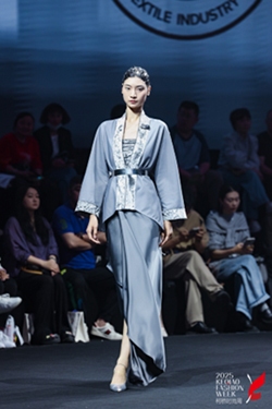 易灿纺织×丛剑“汉襟风华”共谱传统新韵！(图2)