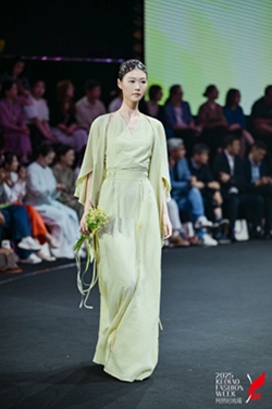 易灿纺织×丛剑“汉襟风华”共谱传统新韵！(图6)