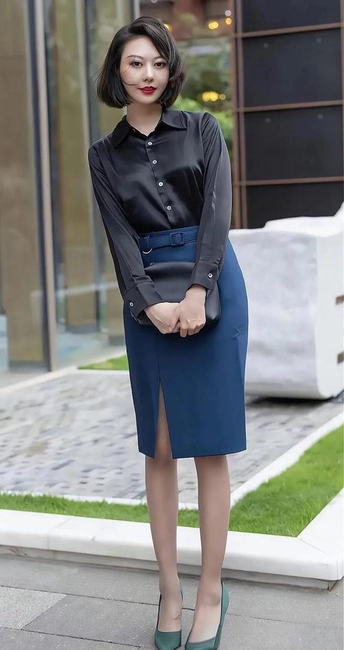 女性优雅穿搭指南：衬衫连衣裙与高跟鞋的完美组合技巧-美派服饰网(图3)