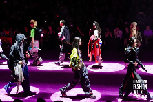 四喜财神:好运文化如何在广东时装周登场-美派服饰网(图18) 四喜财神:好运文化如何在广东时装周登场-美派服饰网(图18)