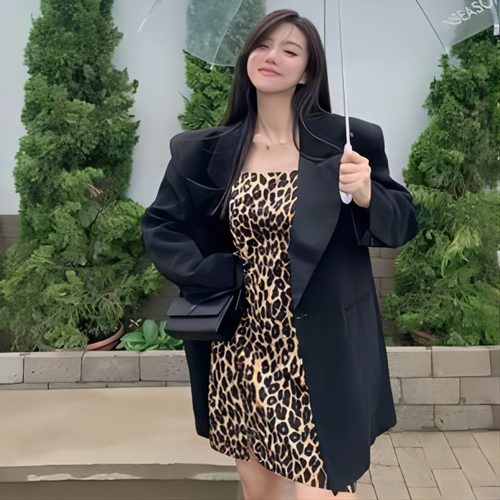 豹纹吊带裙搭配指南：解锁多风格穿搭-美派服饰网(图1)