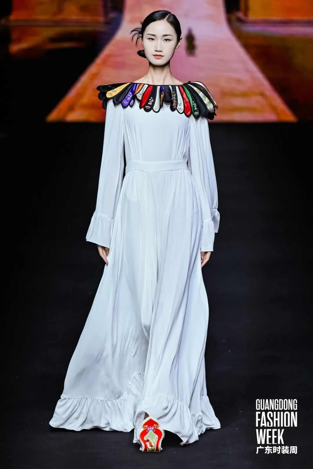 非遗时装国潮美学,如王家卫电影般惊艳-美派服饰网(图14) 图片