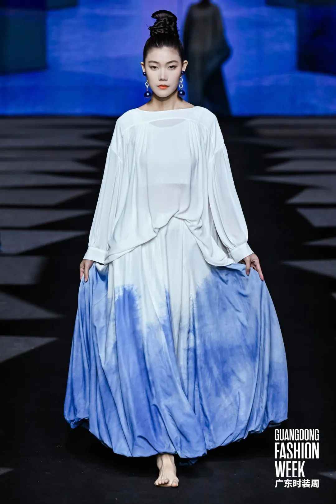 非遗时装国潮美学,如王家卫电影般惊艳-美派服饰网(图18) 图片