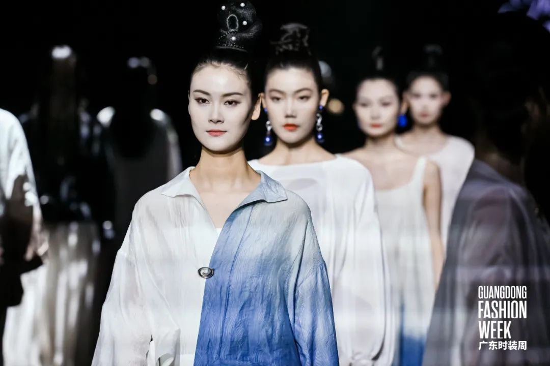 非遗时装国潮美学,如王家卫电影般惊艳-美派服饰网(图23) 图片