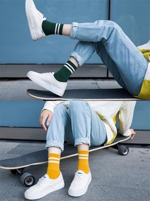 低帮帆布鞋袜子搭配指南 适合不同场合的选袜技巧-美派服饰网(图2)