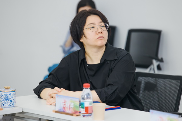 纺织面料设计人才成长与创新培养新动向-美派服饰网(图7) 挖掘创新人才,激发产业活力!“第十届(2025年)十佳纺织面料设计师及培养先进单位评选”评审会于柯桥举行