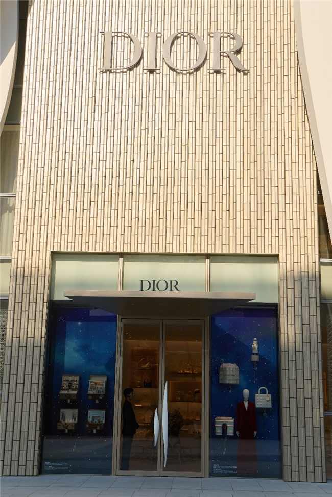 北京迪奥之家建筑艺术诠释奢侈时尚魅力-美派服饰网(图11)