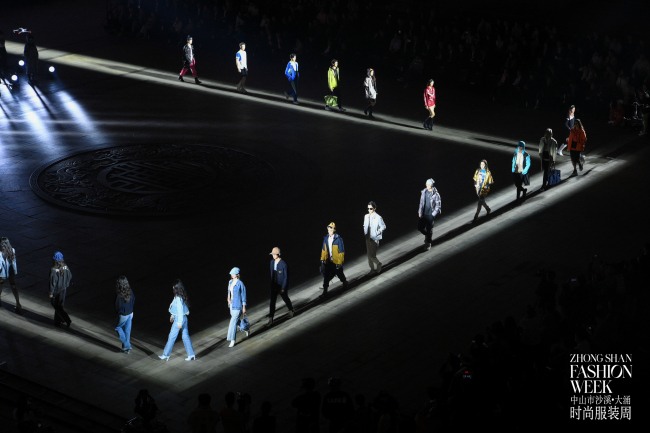 中山特级服装集群升级 传统与现代创新融合-美派服饰网(图3)