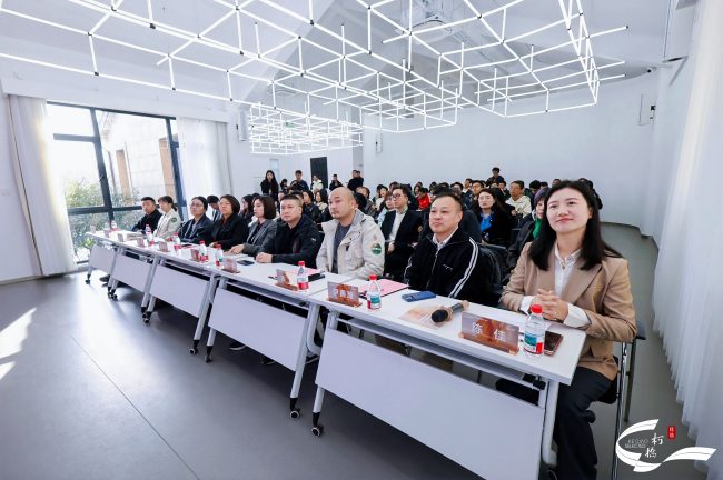 柯桥优选赋能产业链协同，创新合作推动面料对接升级-美派服饰网(图3)