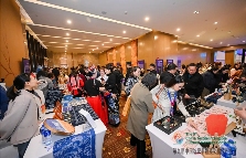 非遗技艺邂逅现代设计 传统文化焕发新生机-美派服饰网(图11)