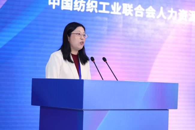 纺织面料设计师竞赛：纹样创新与文化传承深度融合-美派服饰网(图5)