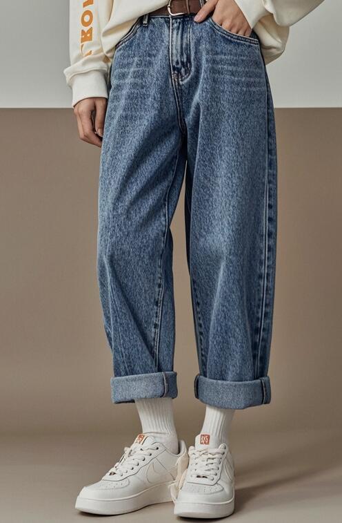 板鞋搭配技巧：休闲风服饰如何搭配更出彩-美派服饰网(图1)