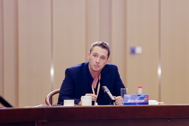 全球纺织业重构价值链，AI赋能与国际化共赢-美派服饰网(图9)