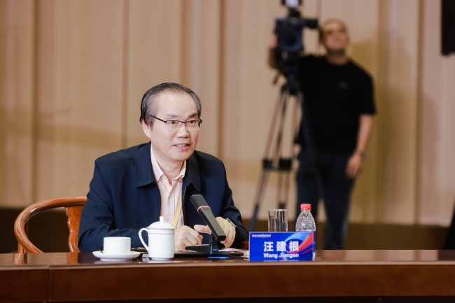 全球纺织业重构价值链，AI赋能与国际化共赢-美派服饰网(图5)