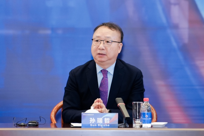 全球纺织业重构价值链，AI赋能与国际化共赢-美派服饰网(图18)