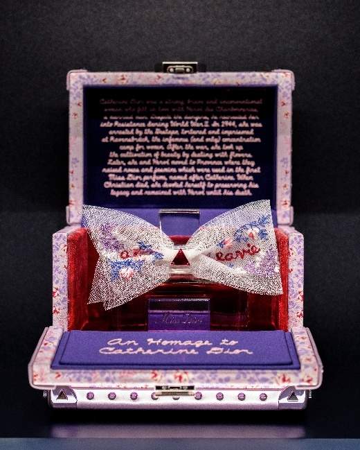 迪奥诠释可持续理念与艺术创新融合-美派服饰网(图8)