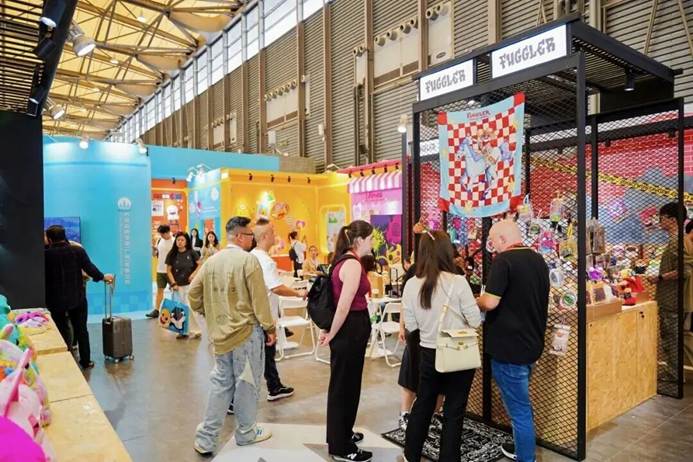 杉百品牌重磅亮相2025CLE中国授权展，双IP矩阵开启商业新纪元(图8)