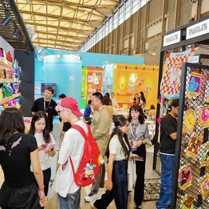 杉百品牌重磅亮相2025CLE中国授权展，双IP矩阵开启商业新纪元(图4)
