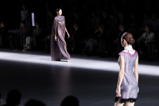 东方美学融合传统工艺 新品设计灵感揭晓-美派服饰网(图5)