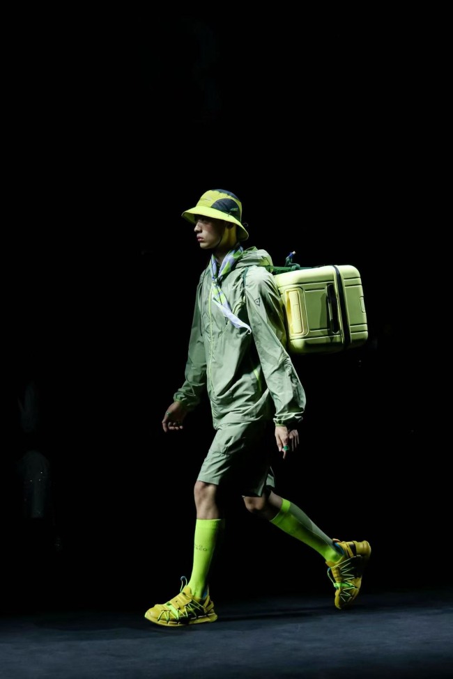 科技守护生活的设计宣言-美派服饰网(图6)