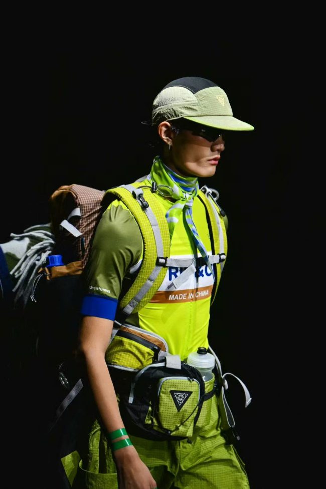 科技守护生活的设计宣言-美派服饰网(图9)