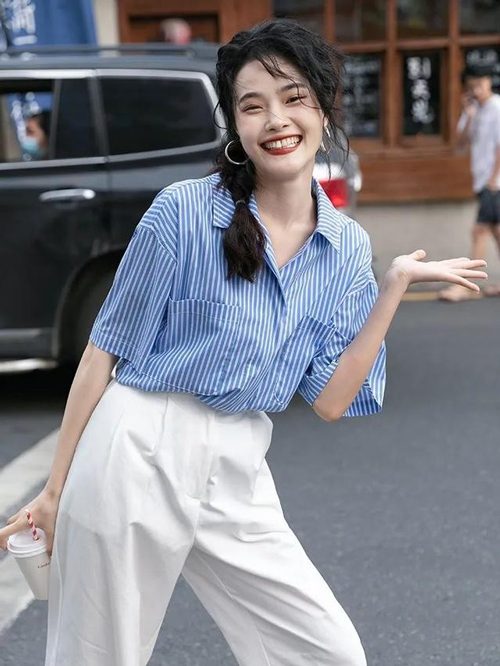 白色亚麻阔腿裤百搭指南：三款风格解析-美派服饰网(图1)