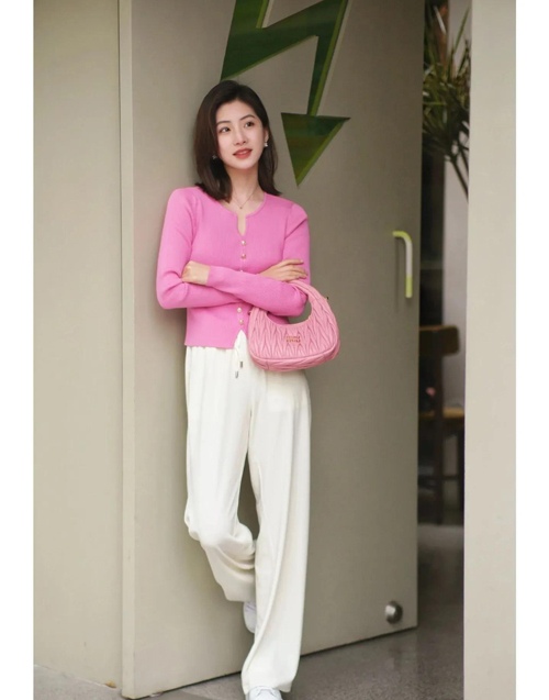 白色亚麻阔腿裤百搭指南：三款风格解析-美派服饰网(图3)